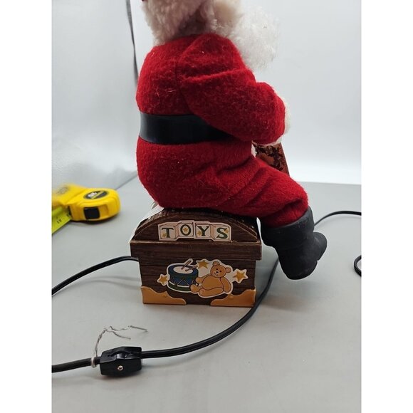 Vintage Holiday Creations Animated Santa Claus Toy Chest Moving  1995 Works - Picture 11 of 11